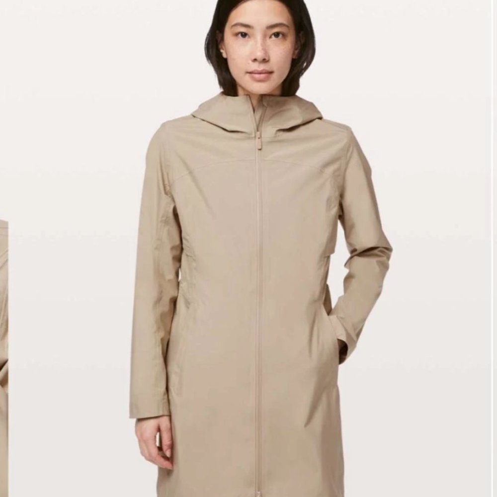 Tan Lululemon Rain Breaker Jacket